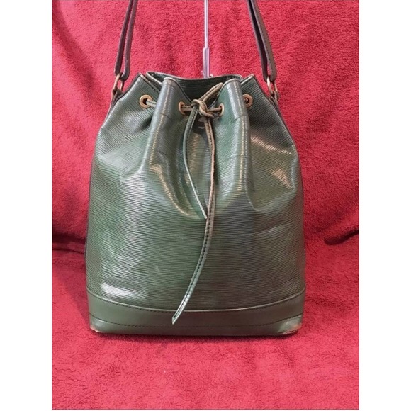 Louis Vuitton Green Epi Leather Noe GM - Picture 2 of 12